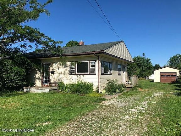 4th image of 33 Moody Dr