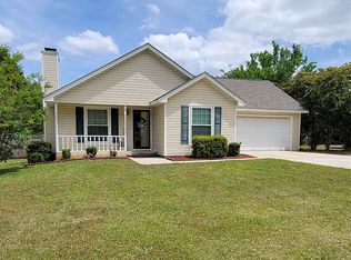 241 Ridge Bend Dr, Centerville, GA 31028