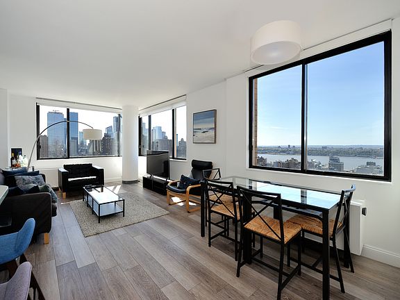 4th image of 350 W 50th St APT 34F