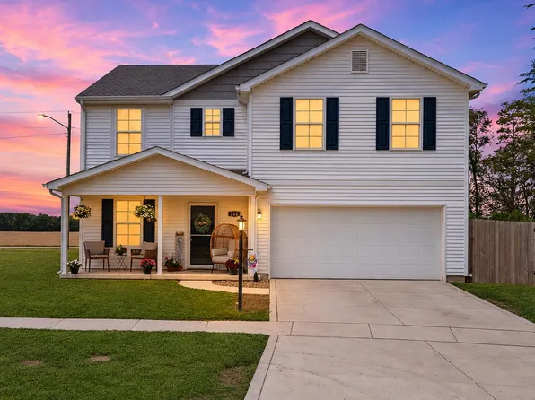 711 Bryce Rd, Kingsford Heights, IN 46346