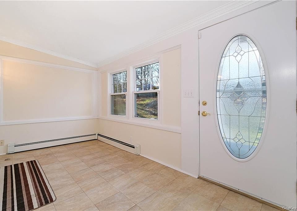 58 Hillair Rd Lake Peekskill NY Zillow