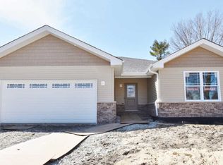 306 N Conrad St, Peotone, IL 60468