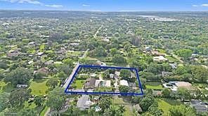 2nd image of 13941 SW 22nd Place