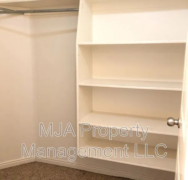 2574 W Robin Rd #2576 — Photo 14