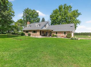 23380 Quinn Rd, Lakeville, IN 46536