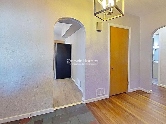 3rd image of 2529 Westmoor St