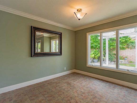 4th image of 3615 Chadwick Ct