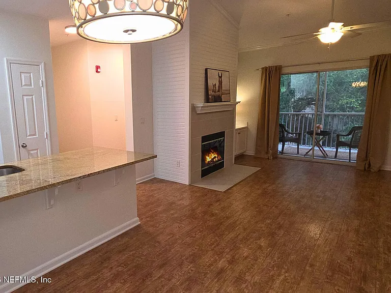 230 Colima Ct #934 — Photo 13