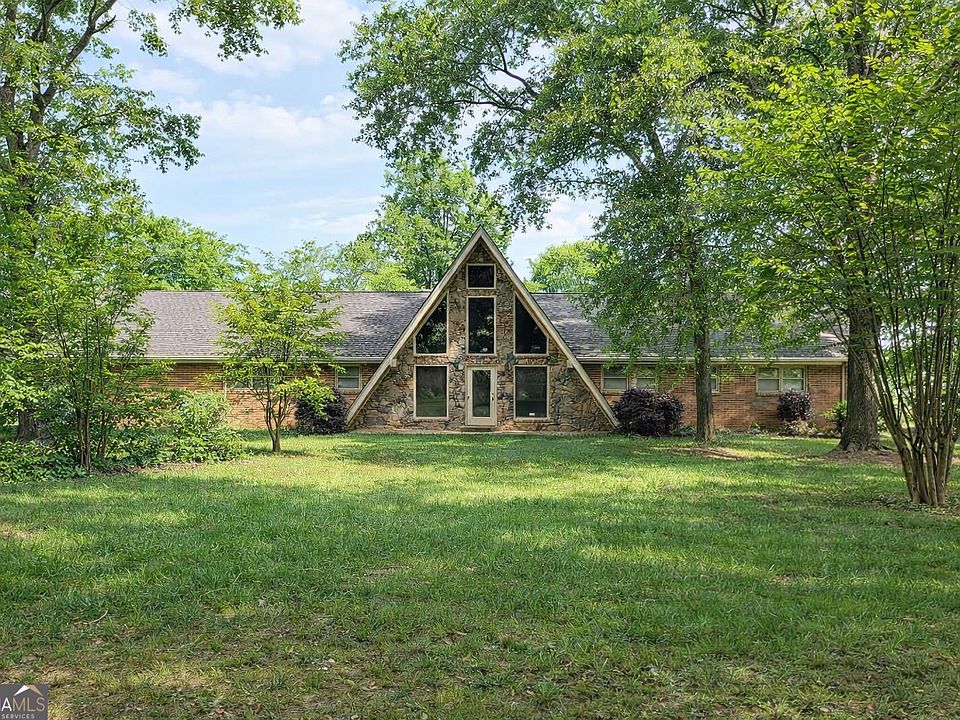 1st image of 898 Mount Carmel Rd