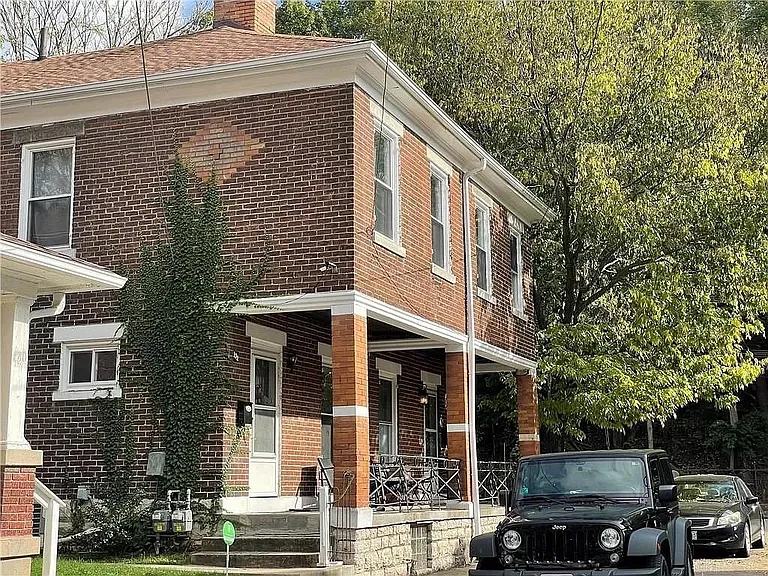 134 Cross St — Photo 12