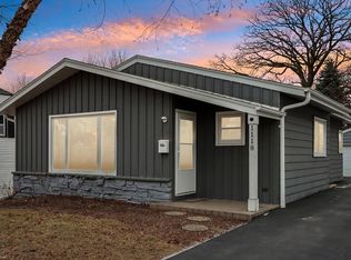 1118 S 123rd St, West Allis, WI 53214