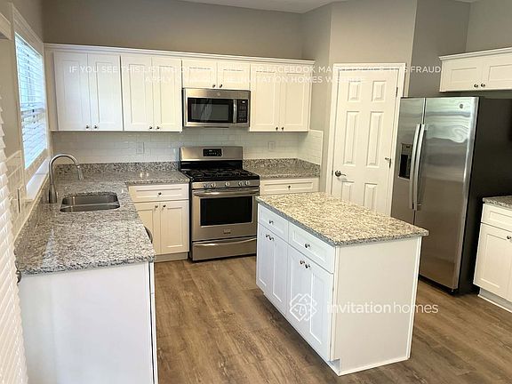 4th image of 313 Don Pierre Way