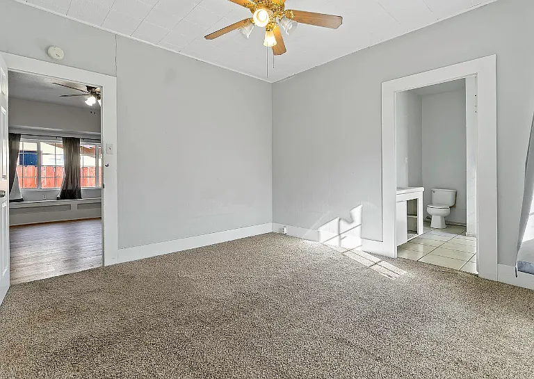 777 E El Monte Way — Photo 23