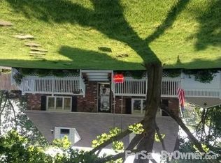 92 Bayview Ave, Bayport, NY 11705