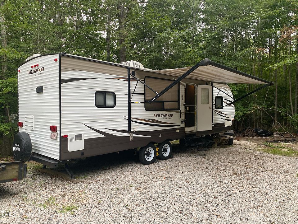 1st image of 195 Cree Dr #1666
