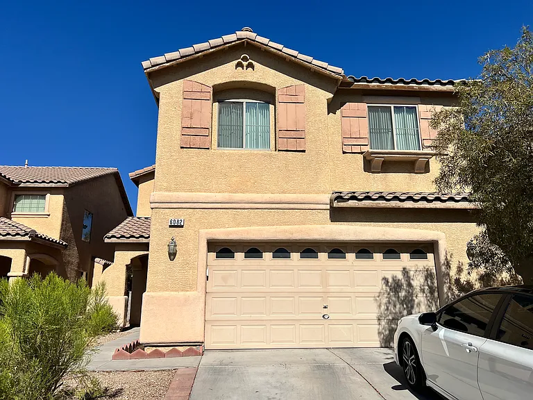 6082 Villa Lante Ave — Photo 9