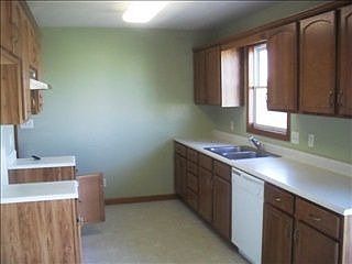 2nd image of 1021 Lucerne Dr
