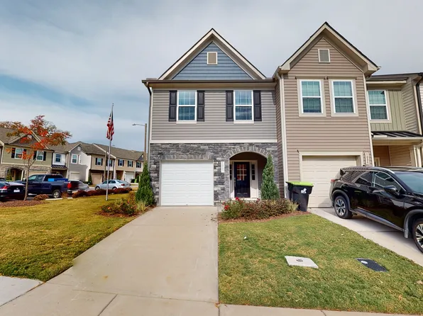 1003 Amber Shadow Dr, Durham, NC 27703