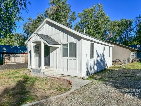 214 Hudson Ave, Nampa, ID 83651