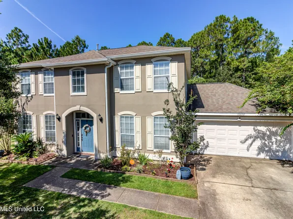 15352 Sugar Cane Cv, Gulfport, MS 39503