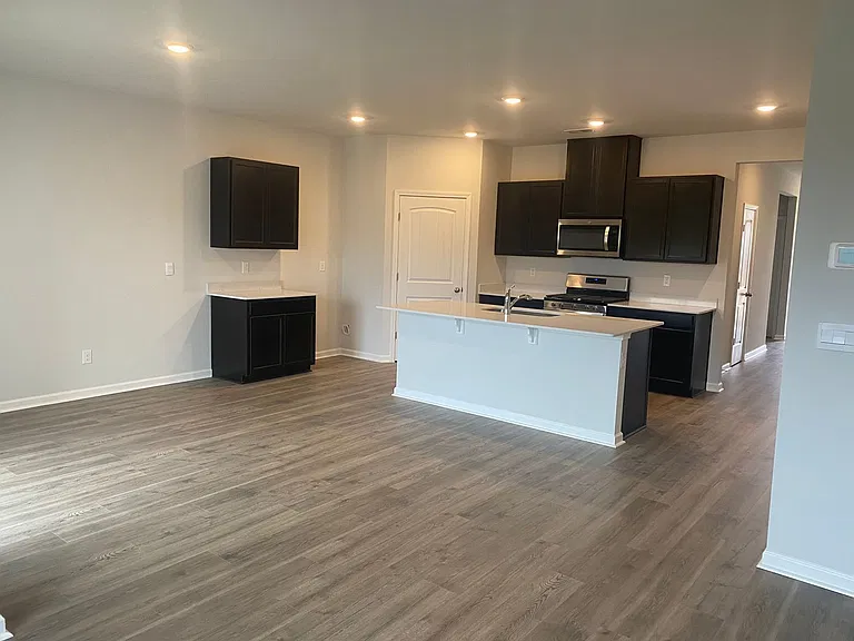 4161 Dolly Way — Photo 8
