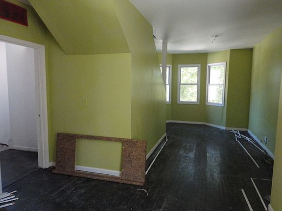 3rd image of 6736 S Bishop St