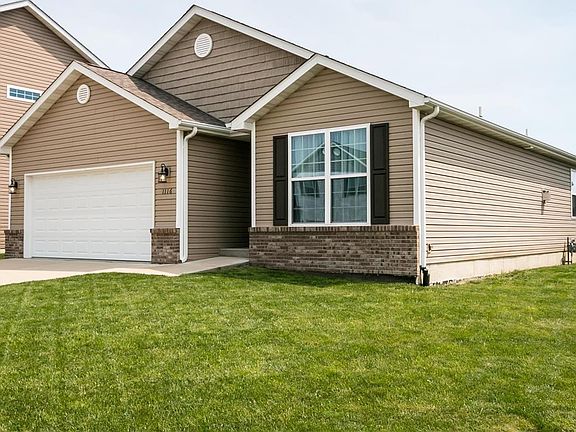 3rd image of 1116 Lear Ln