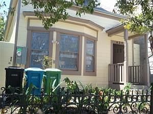 1st image of 424 Texas St