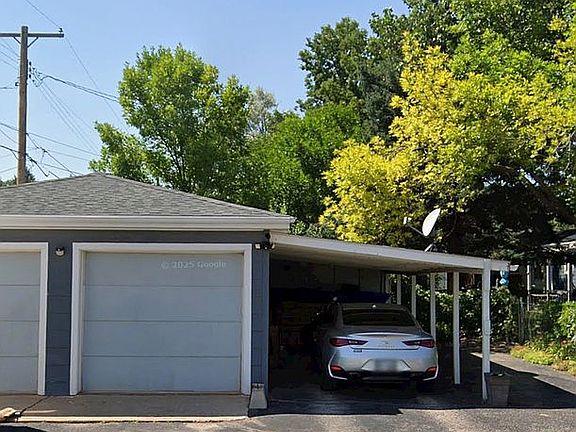 3rd image of 3603 Hall St