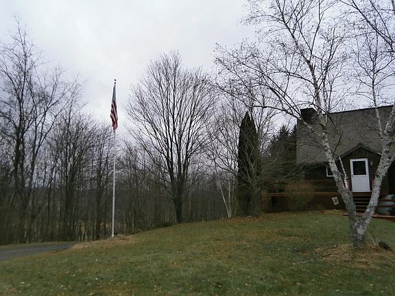 2nd image of 142 Wats Ln