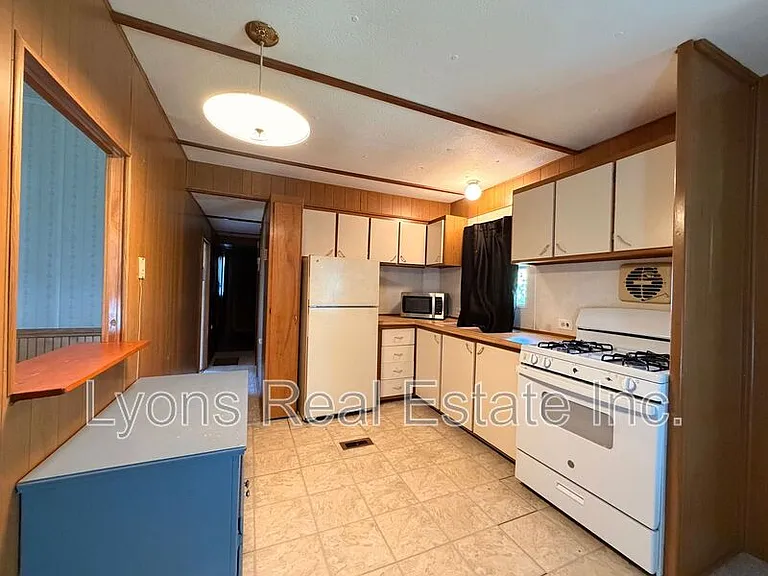 140 Lamplighter Ln — Photo 7