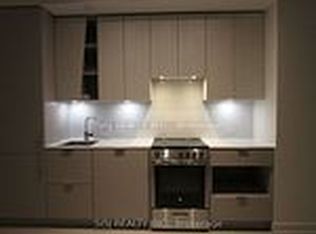 3883 Quartz Rd #5209, Mississauga, ON L5B0M4