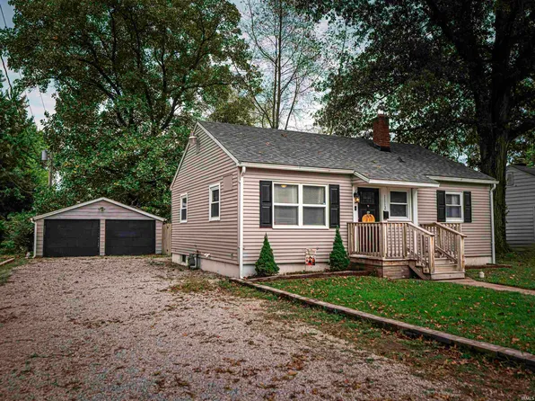 1112 S Fairlawn Ave, Evansville, IN 47714