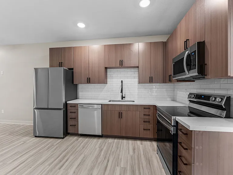 The Venue Townhomes — Photo 35