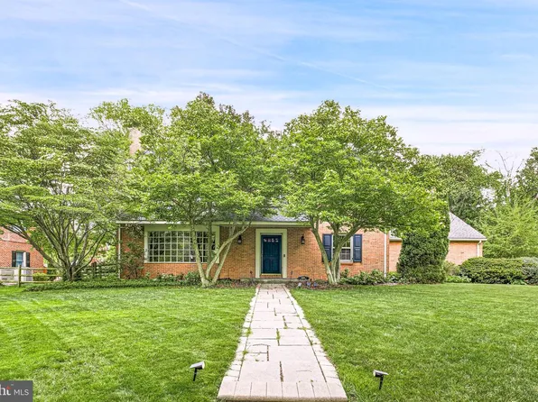 608 Berwick Rd, Wilmington, DE 19803