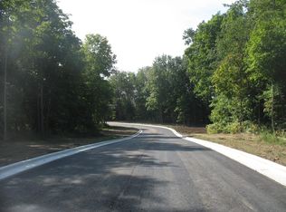 2265 Highlander Dr, Warsaw, IN 46580