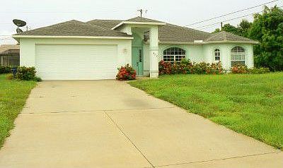 1st image of 522 SE 10th St