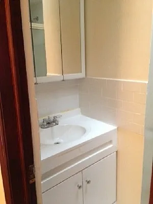 Rented by Keller Williams NYC | media 27