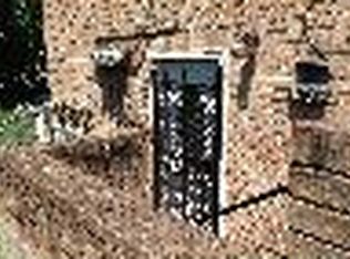 126 44th St NE APT 3, Washington, DC 20019