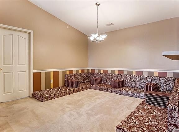 5th image of 11232 Hyde Pointe Ct #11232