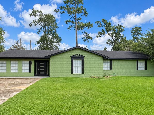 122 Wood Manor Ln