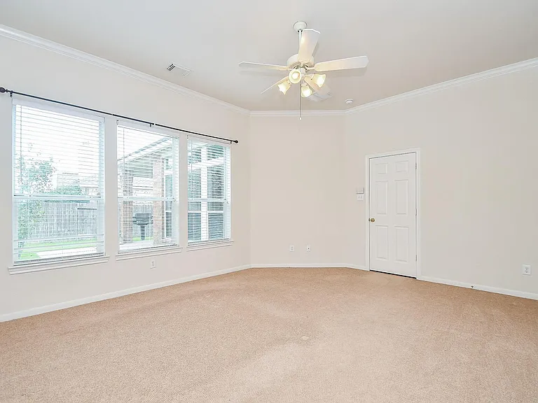 4703 Camden Brook Ln — Photo 18
