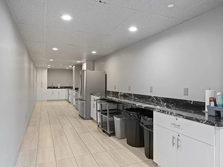 Atrium Kitchen