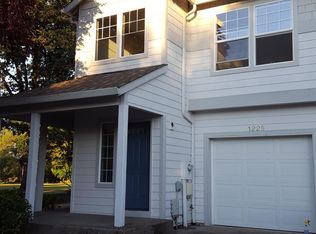 1225 NE 69th Ct, Hillsboro, OR 97124