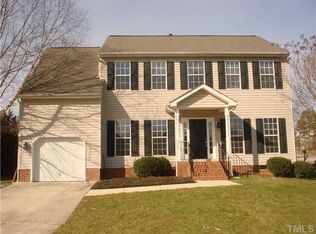 8421 Astwell Ct, Raleigh, NC 27615