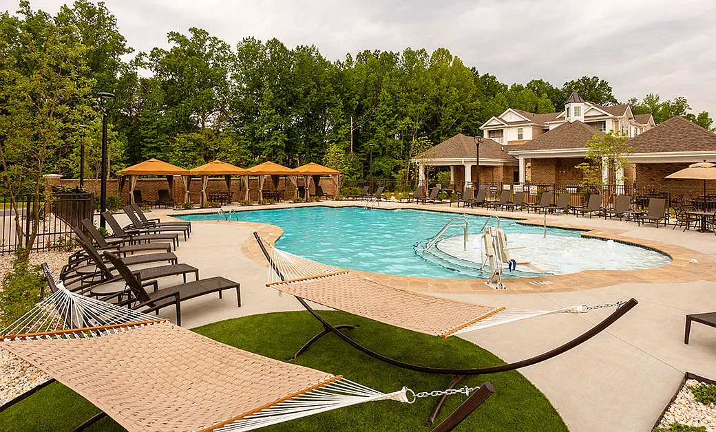 Belmont at Tryon Apartments — Photo 2