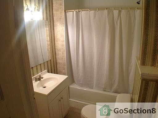 2nd image of 5601 Avenue K