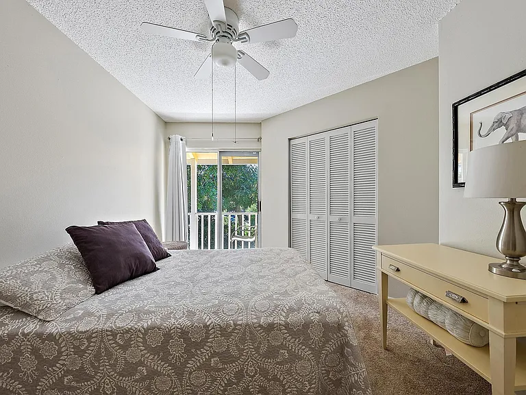 213 Seabreeze Cir — Photo 19