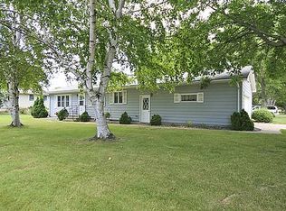 325 4th St SW, Nya, MN 55397