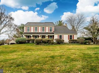 11 Patricia Dr, Downingtown, PA 19335